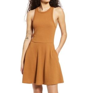 Scoop Neck skater dress 🍁